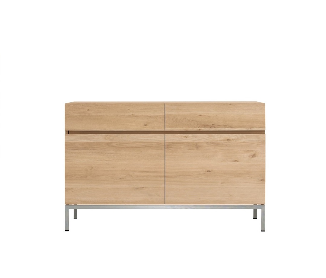 Aparador Ligna Roble Patas Acero Inox.