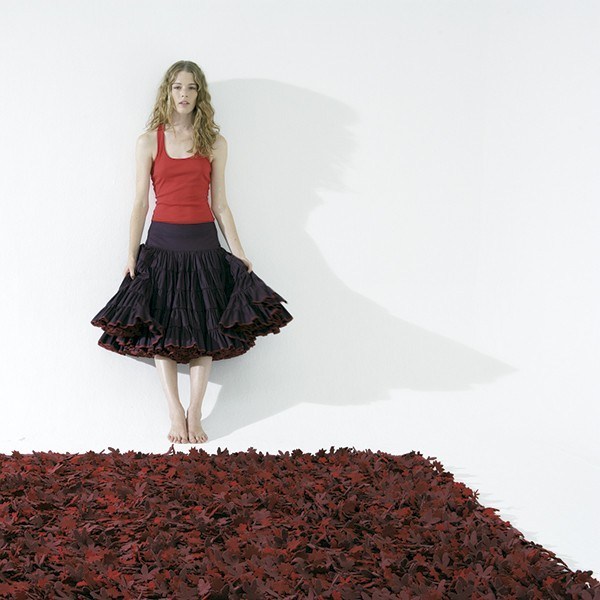 alfombra-little-field-of-flowers-de-nanimarquina